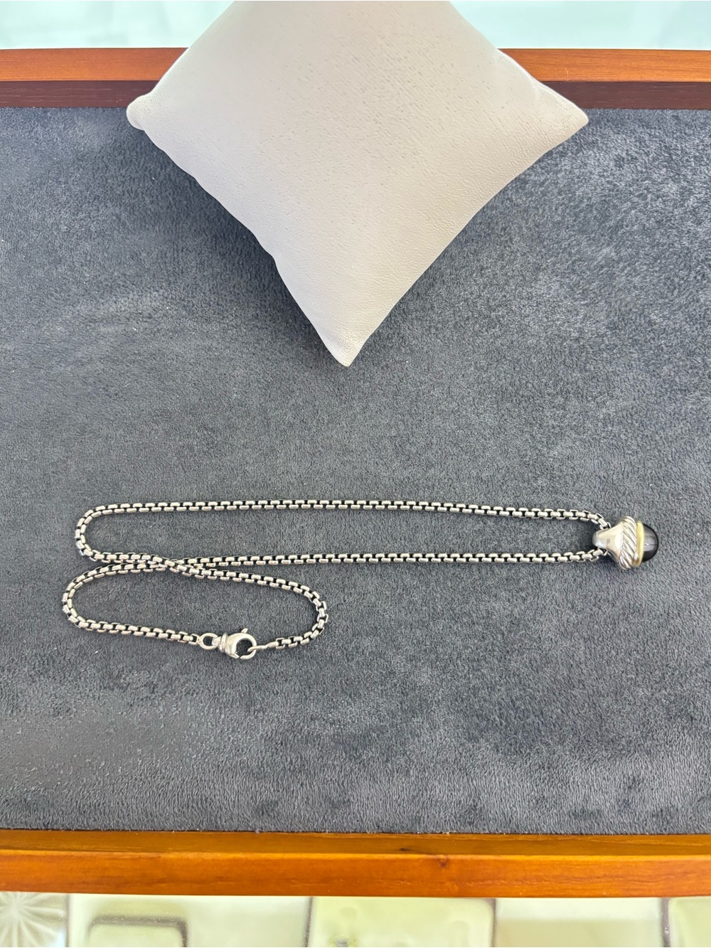 David Yurman 925 & 14k Gold Acorn Pendant Necklace with Black Onyx 16" - Picture 6 of 10